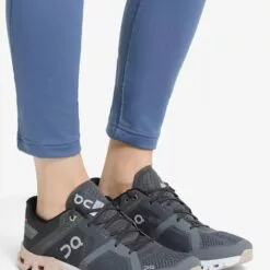 ON WOMENS CLOUDFLOW GEN 2 RUNNING SHOE 9 ON WOMENS CLOUDFLOW GEN 2 RUNNING SHOE -Sportwheels Outlet Store image 10851