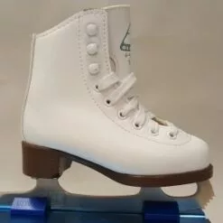 JACKSON GS124 FIGURE SKATE YOUTH SIZE 8.0