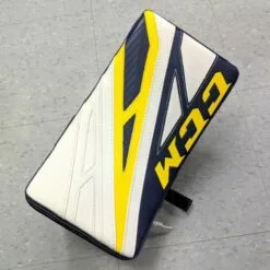 CCM GB EXTREME FLEX PRO 4 SENIOR BLOCKER WHT/NVY/YLW