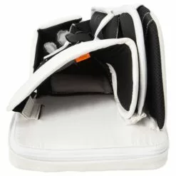 2021 CCM GB EXTREME FLEX 5 PRO GOALIE BLOCKER SR WHITE 10 2021 CCM GB EXTREME FLEX 5 PRO GOALIE BLOCKER SR WHITE -Sportwheels Outlet Store image 3435