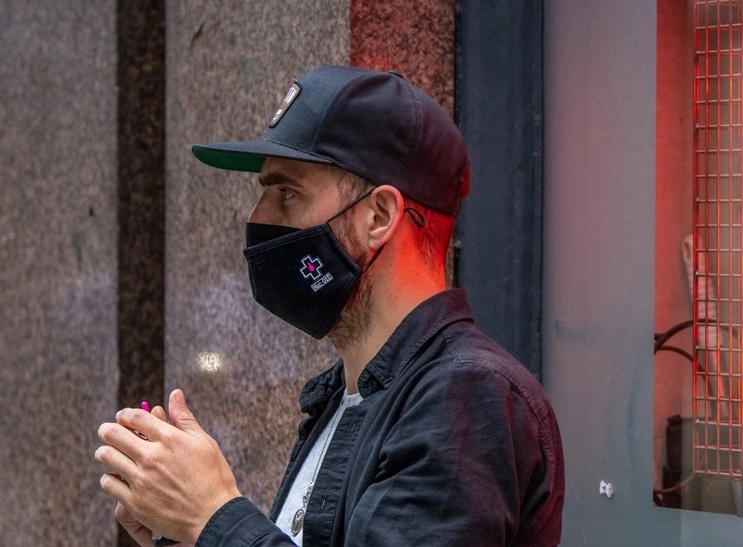 MUC-OFF REUSABLE FACE MASK 2 MUC-OFF REUSABLE FACE MASK - Image 2