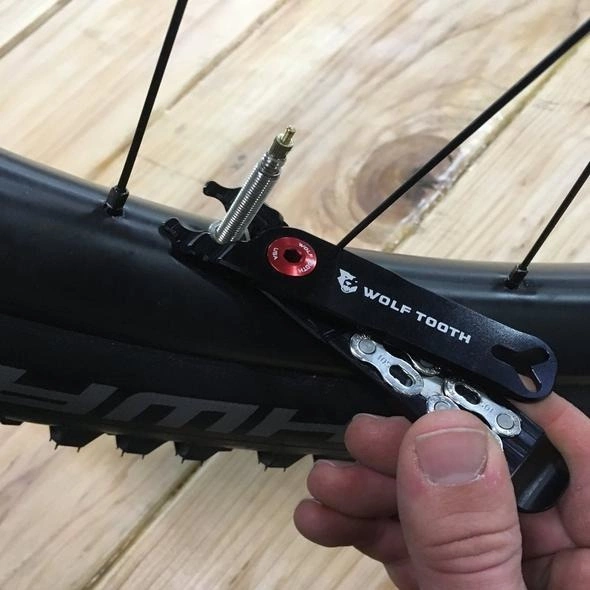 Wolf Tooth components, Master Link Combo Pliers, Multi-Tls, Number f Tools: 5 3 Wolf Tooth components, Master Link Combo Pliers, Multi-Tls, Number f Tools: 5 - Image 3