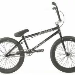 2022 Division Brookside - Black/Polished