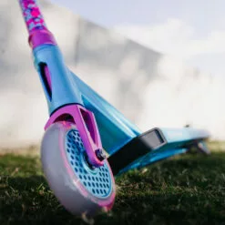 ROOT INVICTUS 2 Complete Scooters -Sportwheels Outlet Store image 9611